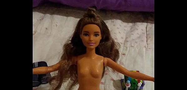  Naked Barbie doll